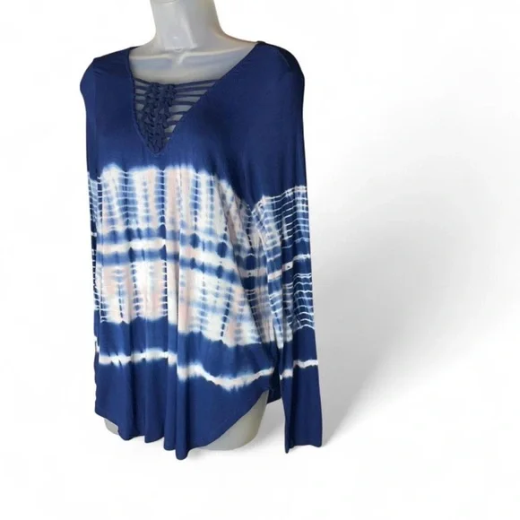 American Eagle Soft & Sexy Lace up Front Tee M - Picture 3 of 12